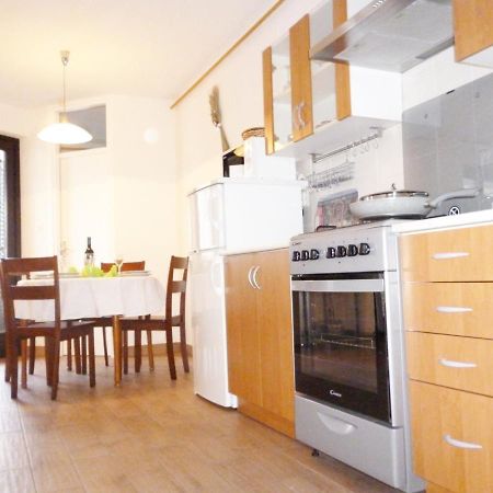 Apartment Irene Пула Екстериор снимка