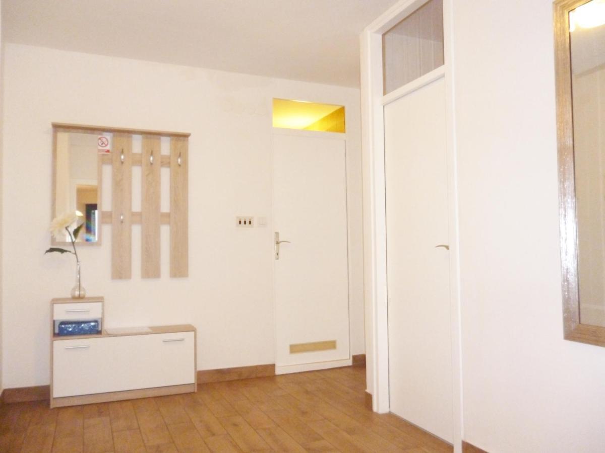 Apartment Irene Пула Екстериор снимка